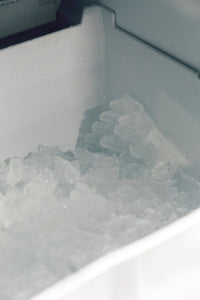 Summerset 15" UL Outdoor Rated Ice Maker with Stainless Steel Door - 50 lb. Capacity