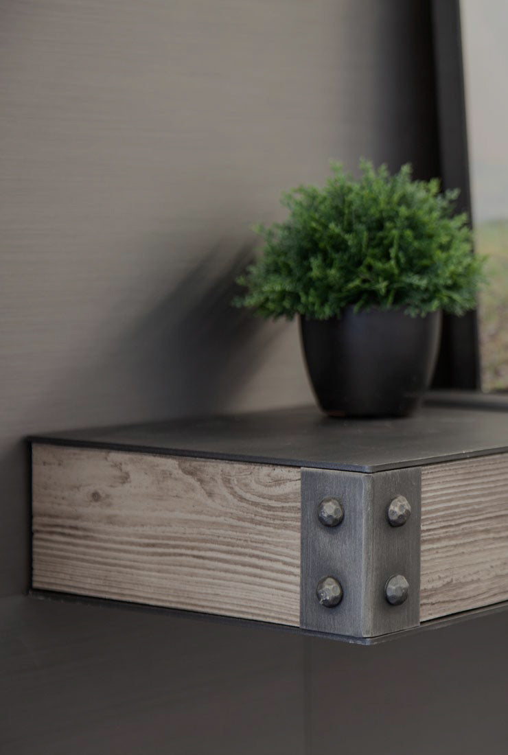 Mantel Shelves: Stylish mantel shelves to highlight your fireplace with décor