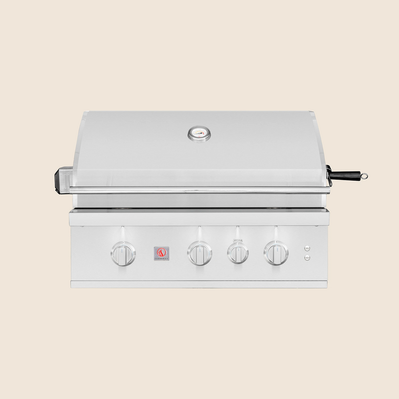 Summerset TRL Pro 32-Inch Built-In Gas Grill — lid closed, manufacturer photograph