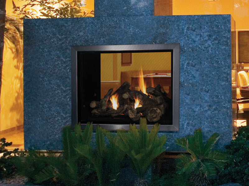 Superior DRT63ST see-through gas fireplace product shot, outdoor patio side