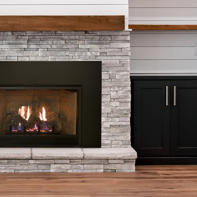 Empire Innsbrook insert with 3-sided surround, close-up (series image)