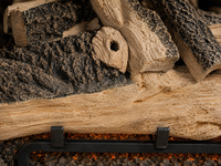 24" Western Pine Vented Gas Log Set | Hargrove — close-up bark and ember detail