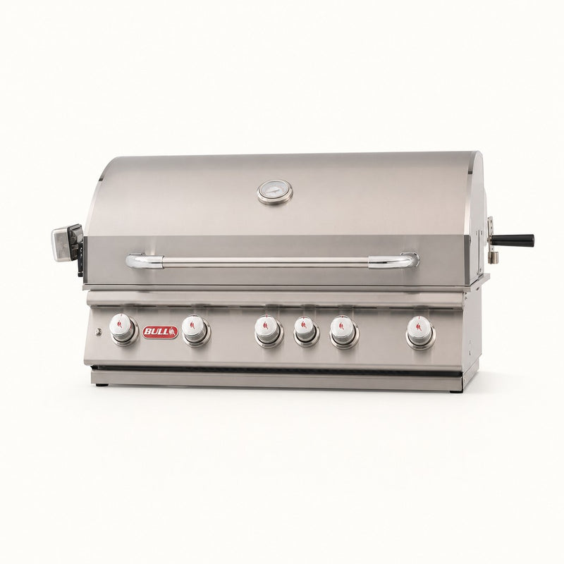 Bull Brahma Built-In Gas Grill — studio