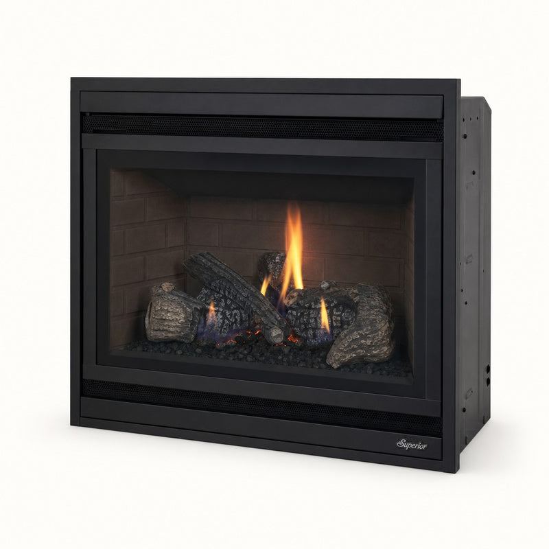 Superior DRT2000 Direct Vent Gas Fireplace — studio