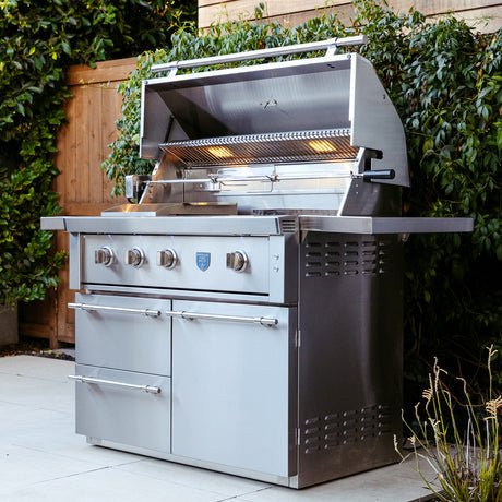 American Made Grills Freestanding Atlas - 36" Gas Grill - ExceptionalFire