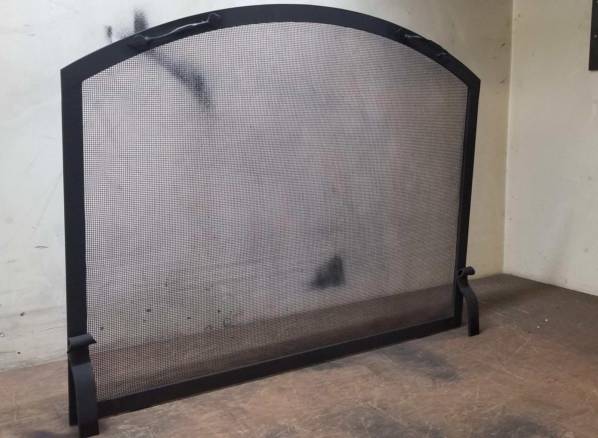Custom Steel Arch Free Standing Fireplace Screen - Carolina - ExceptionalFire
