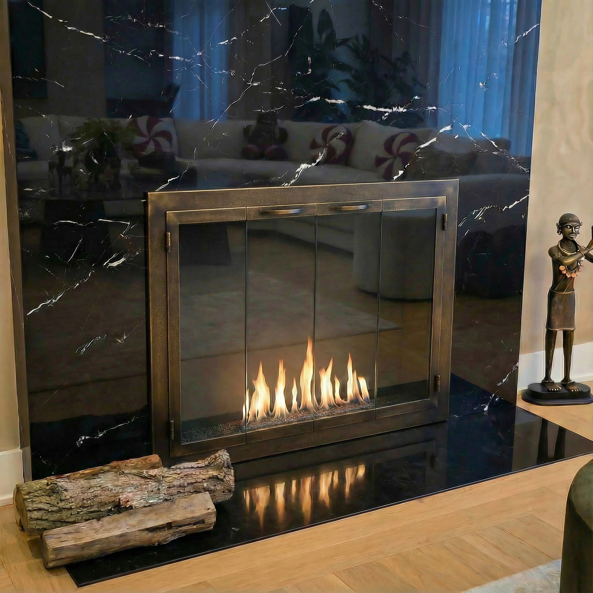 7146 - 2x Burnished bronze + 2x Mesh doors behind the glass