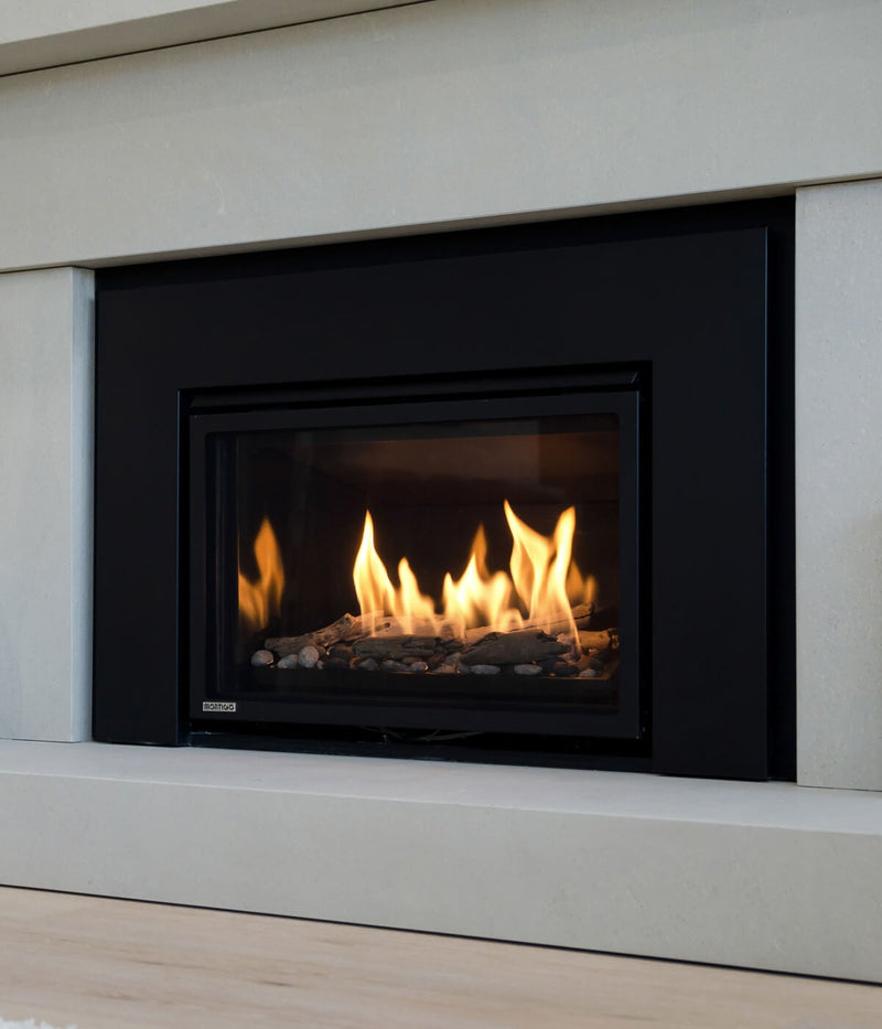 Montigo Illume 34" Direct Vent Gas Fireplace Insert - Model 34FID
